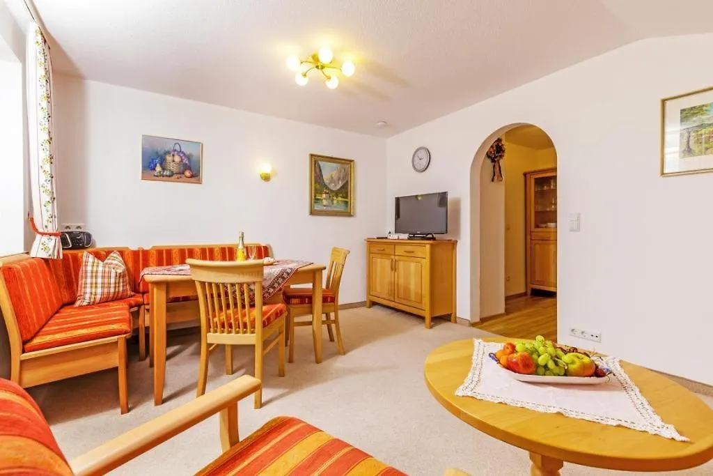Apartmán Gaestehaus Else Reit im Winkl